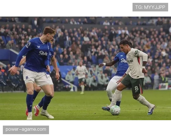 切尔西天才云集却难成合力，整合难题制约球队表现